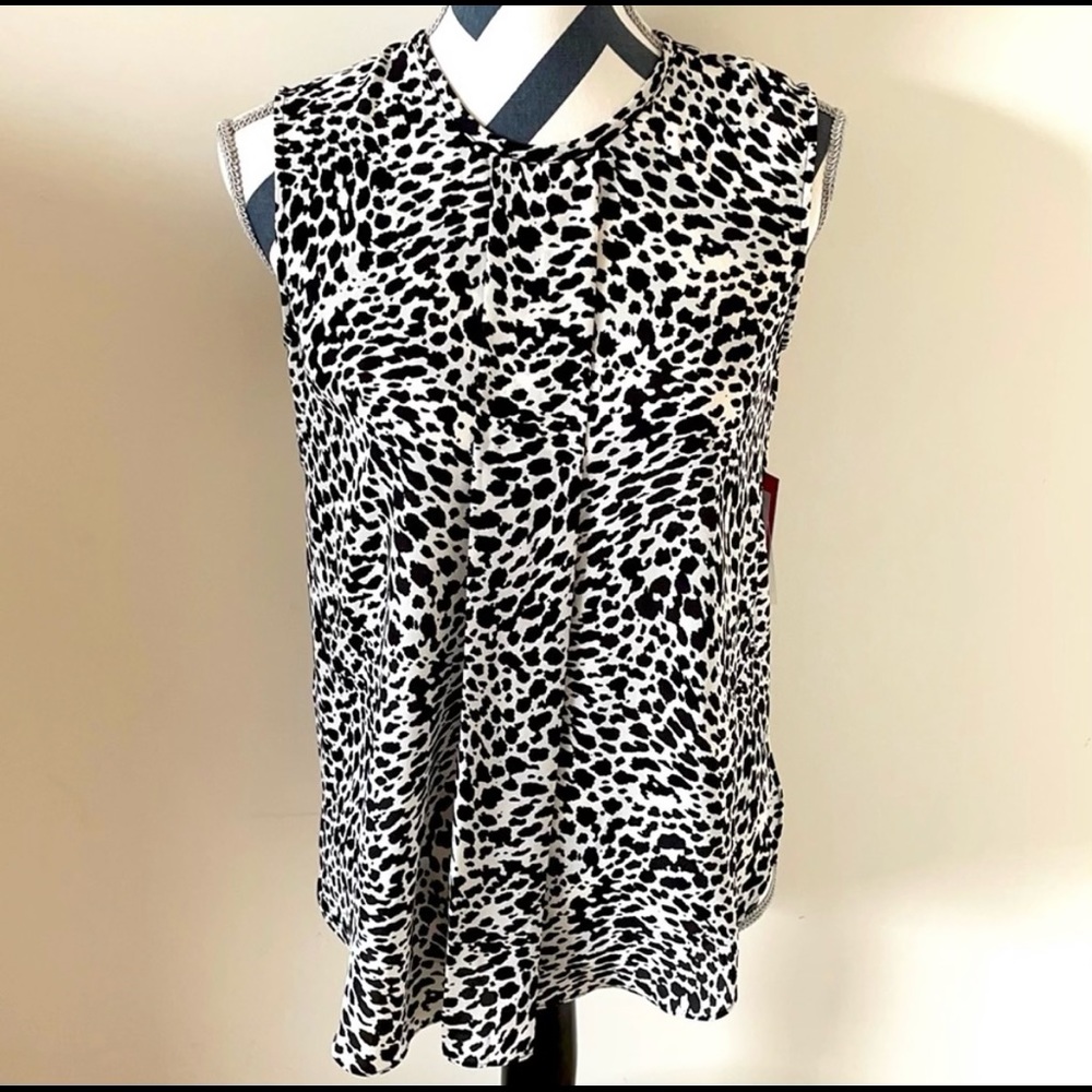 NWT Vince Camuto High-Low Blouse